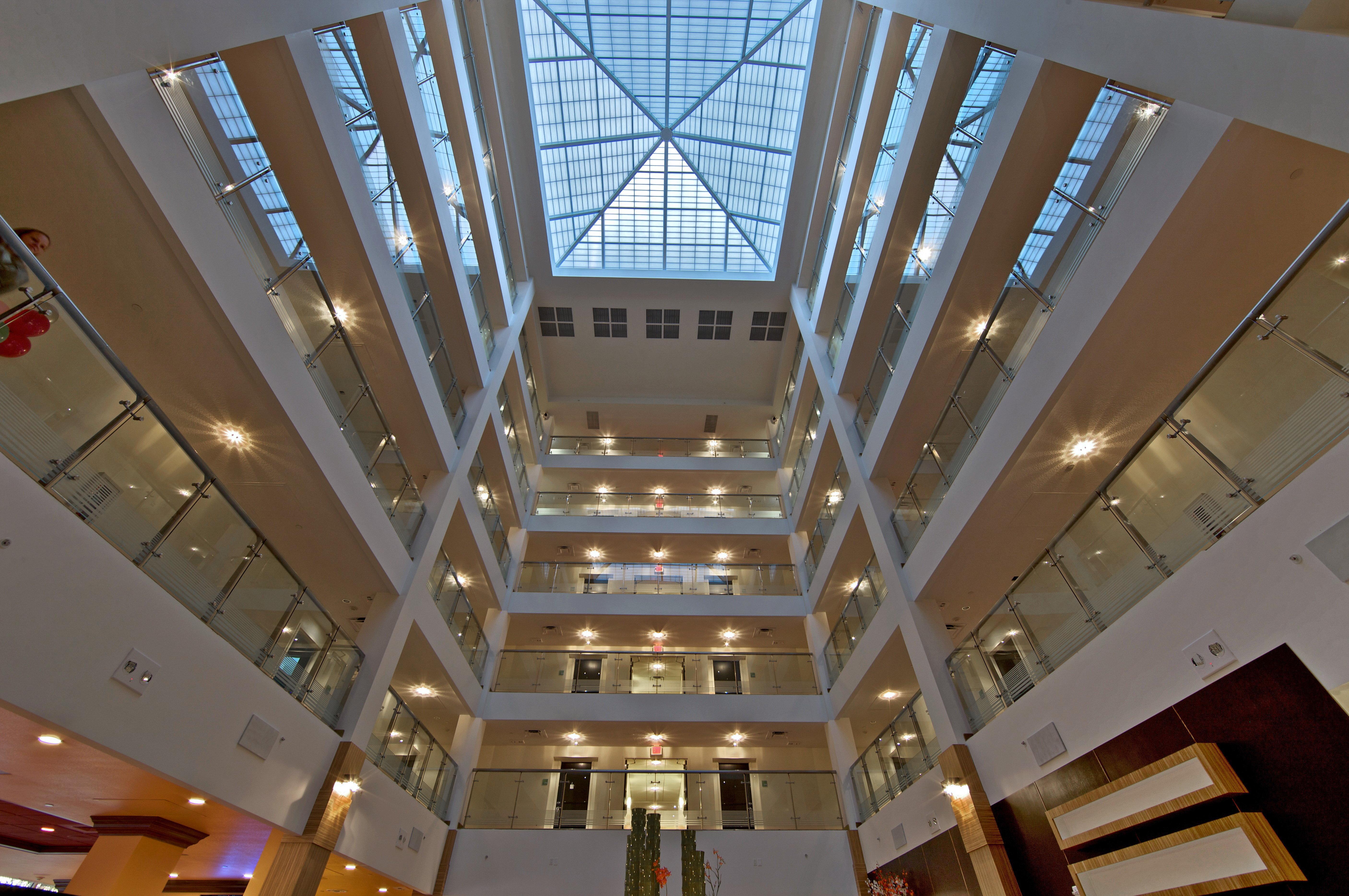Отель Doubletree By Hilton Sarasota Bradenton Airport Экстерьер фото